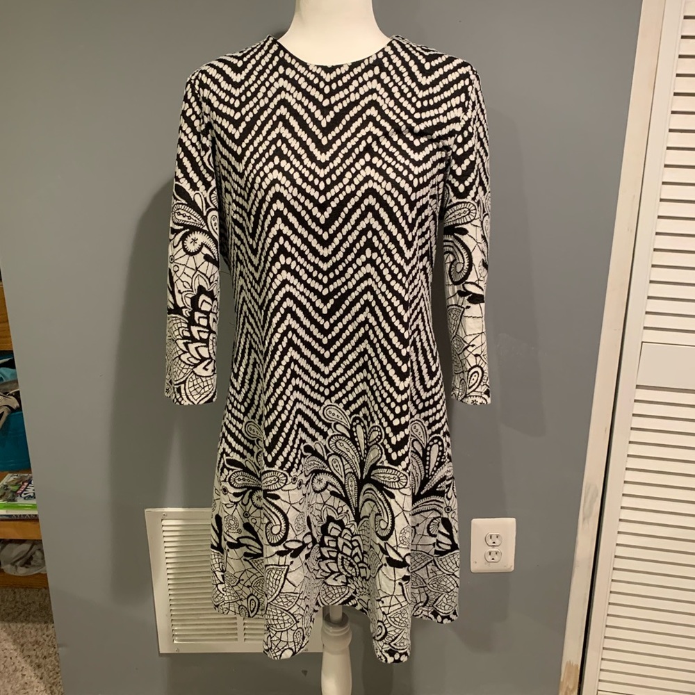 Black and white patterned MSK dress